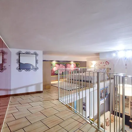 Le Petit Jolie Apartment Lecco