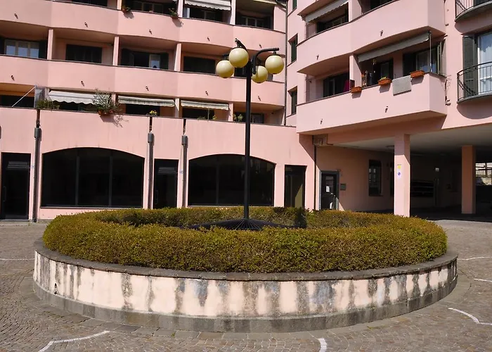 Le Petit Jolie Lecco